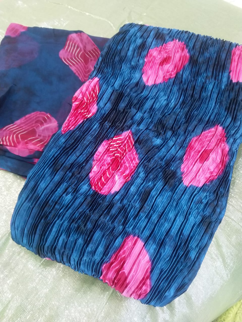 Ensemble soie plissé+ foulard 4 Ensemble soie plisse foulard 4