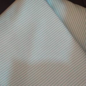 Tissu pantalon vert rayures blanc